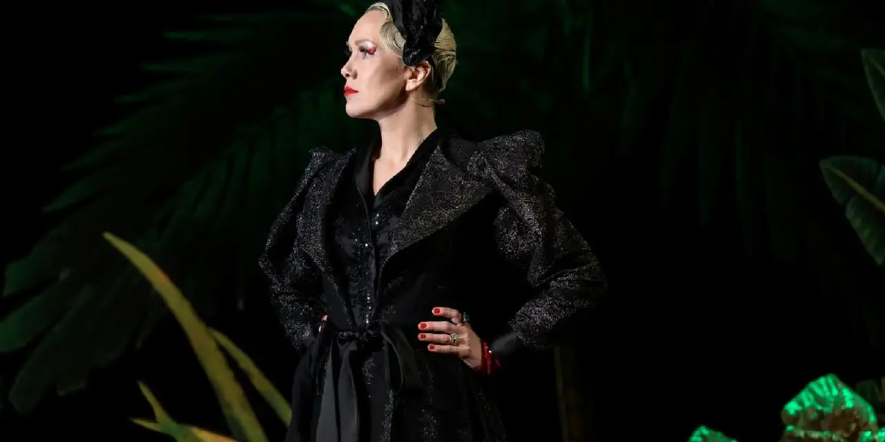 8 разгневанных женщин